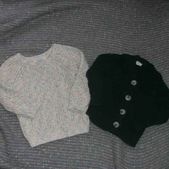 2 Sweaters Cable Knit Multi color Pullover & Navy Blue  Rib Knit Cardigan 12-18M - Picture 1 of 3